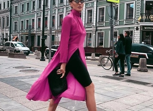 Кто рулит Стилист комментирует образы Бузовой Самойловой и других звезд в велосипедках