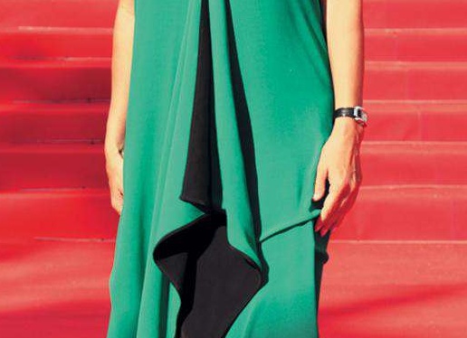 Елена Старостина выбрала одноразовое платье