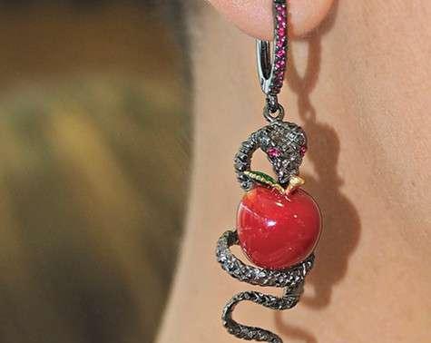 Даша Астафьева — поклонница «маленьких прелестей»