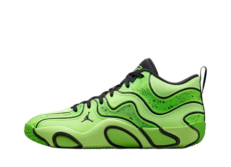 Прозрачно и призрачно: тренды весны