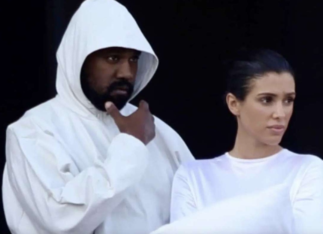 Бьянка шокировала нарядом