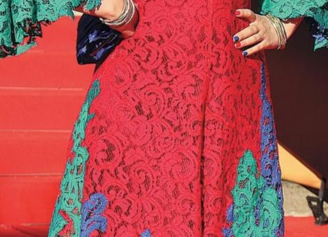 Зачем Ольга Будина нарядилась цыганкой?