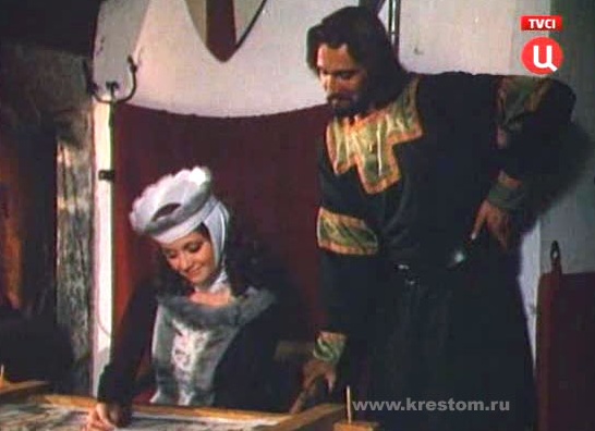 Блузка Ольги Кабо слишком много о себе возомнила