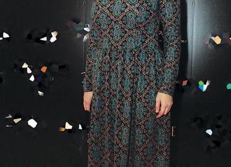 Ирина Пегова надела платье из реквизита?